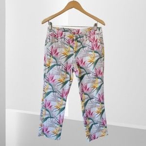 TOMMY BAHAMA Capri Pants Jeans Tropical Floral‎ Hawaiian White Floral 4